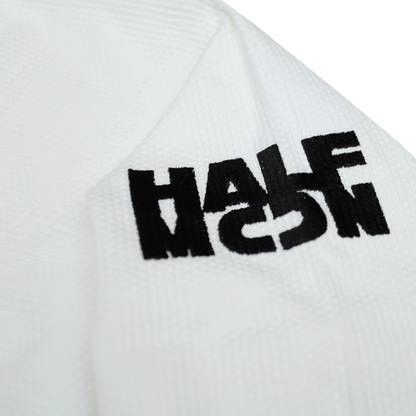 Signature BJJ GI – Weiß, Schwarz und Blau