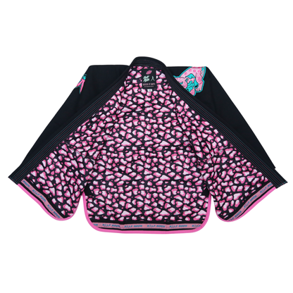 Queen Of Mats Women’s BJJ Gi 550GSM – IBJJF Approved [Preorder]