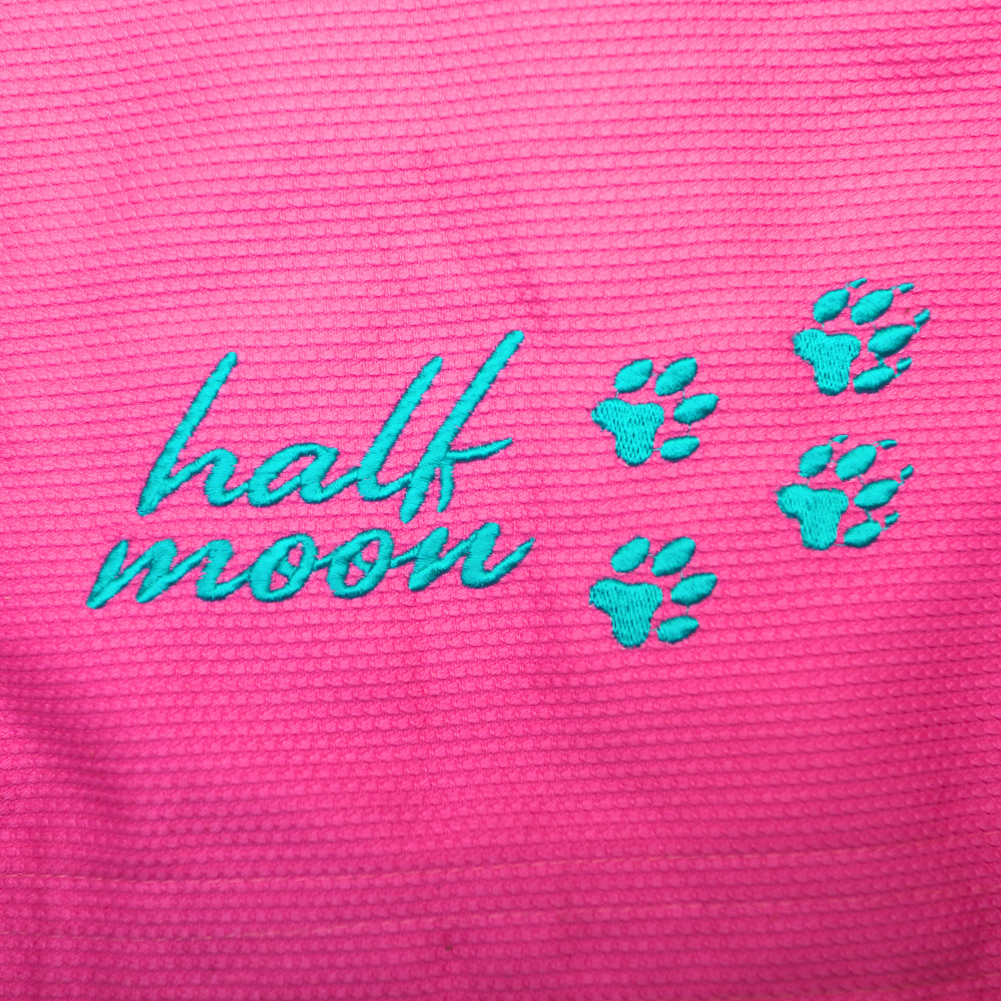 Queen Of Mats Women’s BJJ Gi 550GSM – IBJJF Approved [Preorder]