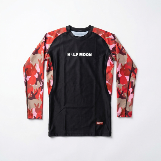 Rabbit Hole - Black Rashguard