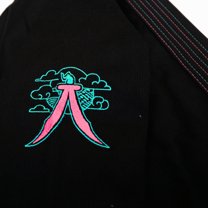 Queen Of Mats Women’s BJJ Gi 550GSM – IBJJF Approved [Preorder]