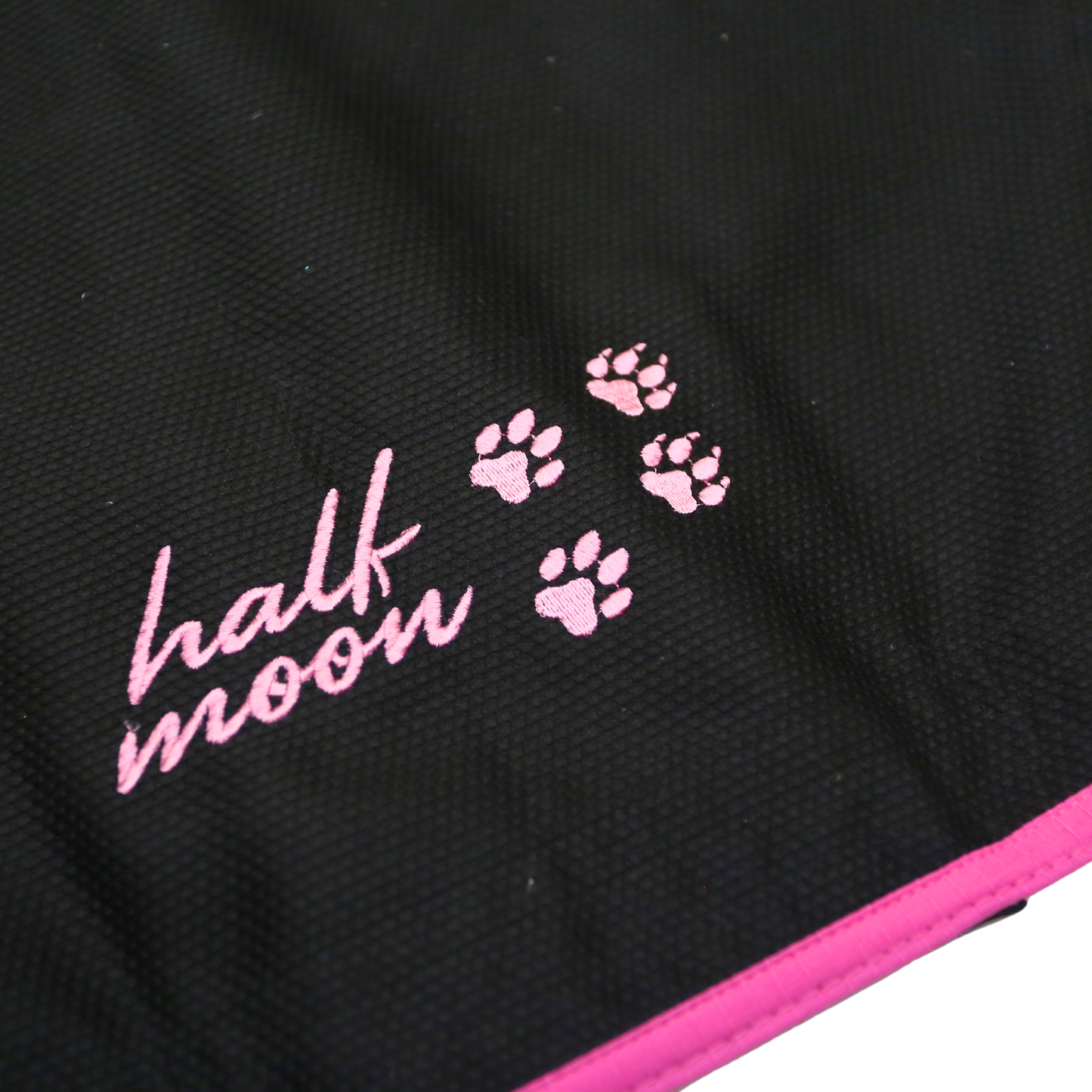 Queen Of Mats Women’s BJJ Gi 550GSM – IBJJF Approved [Preorder]