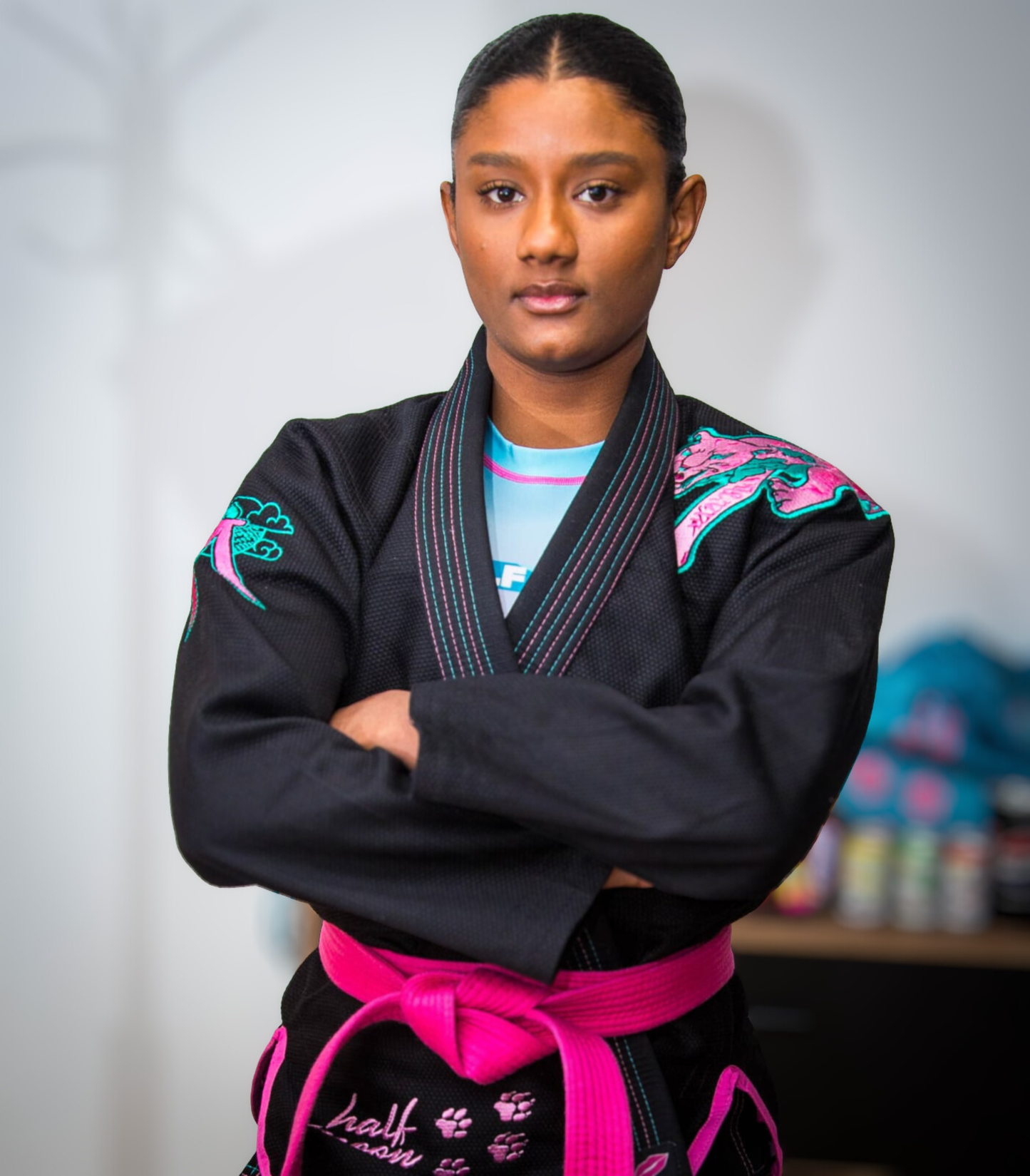 Queen Of Mats Women’s BJJ Gi 550GSM – IBJJF Approved